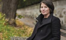 Erhält den Evangelischen Buchpreis 2024: Die in Wien lebende Autorin Milena Michiko Flašar. Ihr Buch »Oben Erde, unten Himmel« hat die Jury überzeugt.
