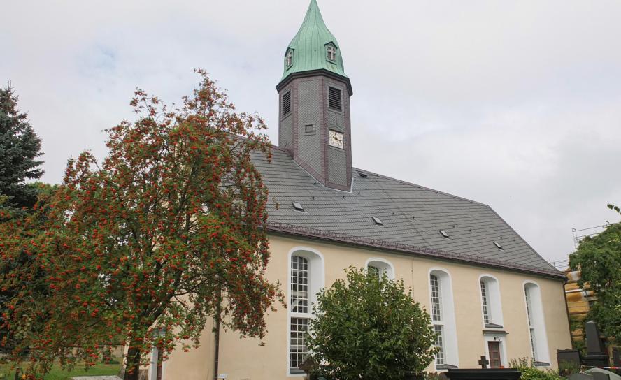 Kirche Langenwolmsdorf