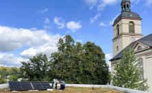 Solarmodule auf dem Dach des Kirchgemeindehauses Waldheim © Kirchgemeinde Waldheim