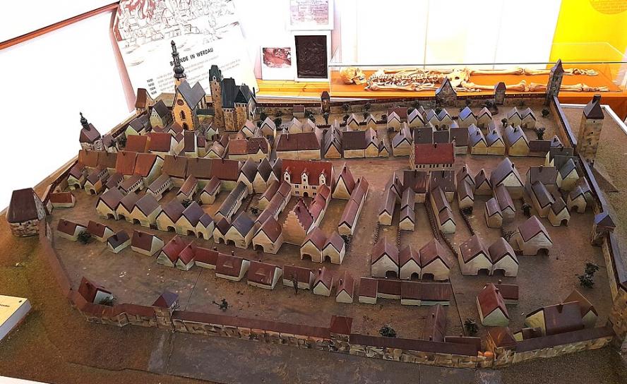 Stadtmodell von Werdau mit Marienkirche und Burg im Stadtmuseum