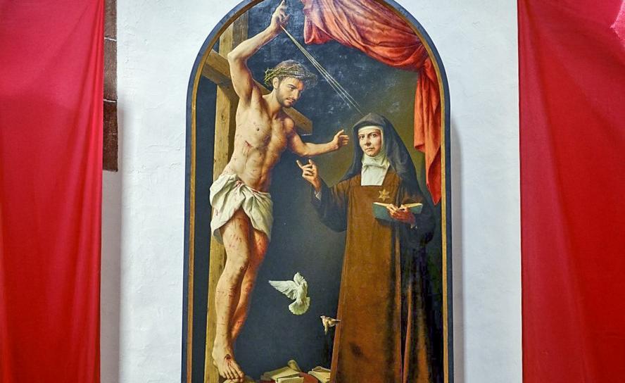 Der Altar im Kloster Wechselburg ist Edith Stein, der Patronin der Pfarrei, gewidmet. Michael Triegel erinnert mit dem Werk auch an seinen eigenen Glaubensweg. © Ruth Weinhold-Heße