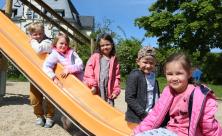Feiern bald ein Fest (v. l.): Paul          
          <div class=