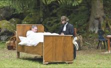 Pfarrer am Totenbett: Scheibenberg feiert seine Geschichte. An den Orgelpfeifen führten 50 Laien ein Schauspiel auf. © C. Bergmann 