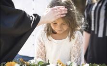 Taufe in der evangelischen Kindertagesstätte in Machern. © Diana Sickrodt