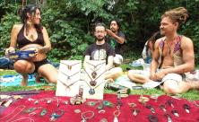 Bunte Vielfalt: Das Tauchaer Ancient-Trance-Festival steht für Weltoffenheit und sorgsamen Umgang mit der Natur. Foto: Roger Dietze