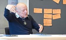 Unliebsame Umarmungen: Joachim Heymann erinnert sich an Gespräche mit dem früheren Jugendwart Kurt Ströer und an die Einzelbeichten bei ihm          
          <div class=