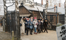 Konzentrationslager Auschwitz-Birkenau: Ein Besuch der rund 60 Kilometer entfernten Gedenkstätte am 15. September gilt bereits als Schlüsselmoment der Vollversammlung          
          <div class=