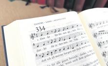 „Danke für diesen guten Morgen“ – Nummer 334 im Evangelischen Gesangbuch.