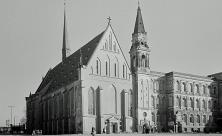 Historische Ansicht der Universitätskirche St. Pauli von 1951