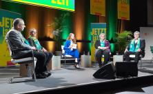   Podium »Welchen Frieden wollen wir? Grenzverschiebungen in der Friedensethik«          
          <div class=