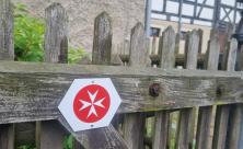 Wandern in der Natur und Pilgern